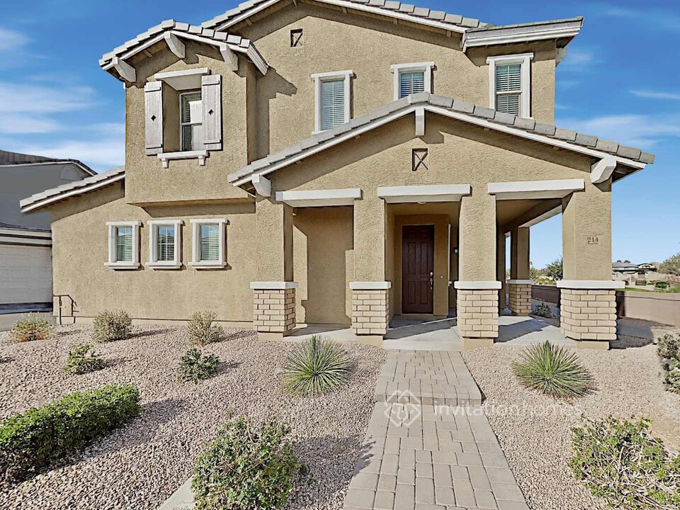 214 N Sandal in Mesa, AZ - Building Photo