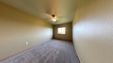 3403 W 93rd St in Sioux Falls, SD - Building Photo - Building Photo