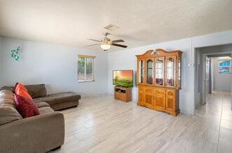 1512 Spence Ave SE in Albuquerque, NM - Building Photo - Building Photo