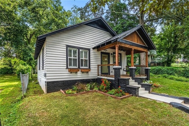 958 Crew St SW in Atlanta, GA - Building Photo - Building Photo