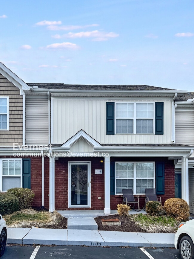 property at 1785 Red Jacket Dr