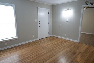 3303 Sherwood Ln in Wichita Falls, TX - Building Photo - Building Photo