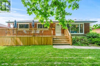 45 Chestnut St W in St Catharines, ON - Building Photo - Building Photo