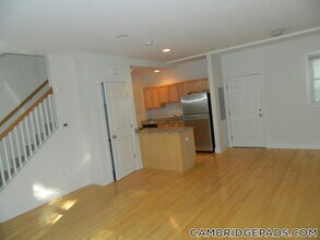 110 Second St. in Cambridge, MA - Building Photo - Building Photo