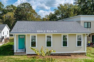 911 Iredell St in Durham, NC - Building Photo