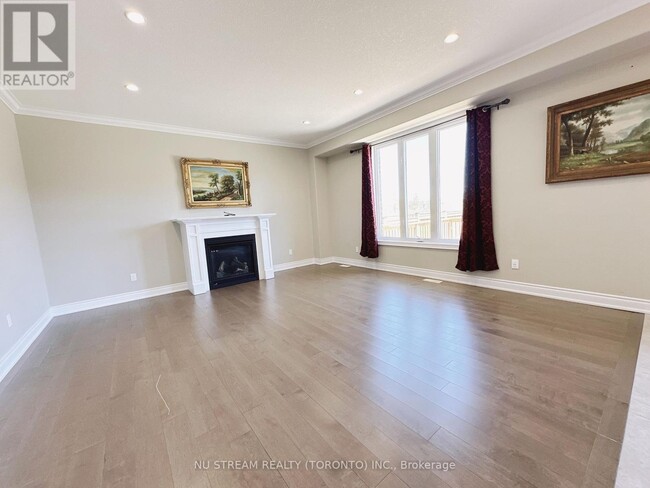 69 Tim Jacobs Dr in Georgina, ON - Building Photo - Building Photo