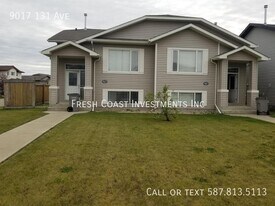 9017-9131 131 Ave in Grande Prairie, AB - Building Photo