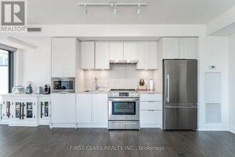 25-1125 Richmond St E in Toronto, ON - Building Photo - Building Photo