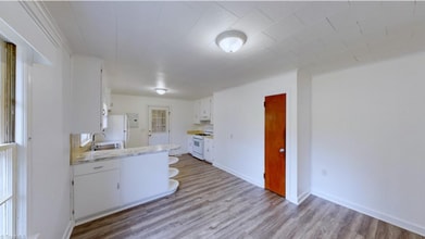 1441 Sunset Ave in Asheboro, NC - Building Photo - Building Photo