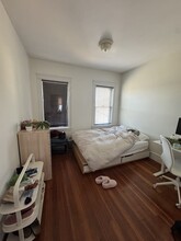 232 Fellsway W, Unit 3 in Medford, MA - Foto de edificio - Building Photo