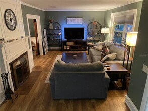 33 Waldron Ave in Cranston, RI - Building Photo - Building Photo