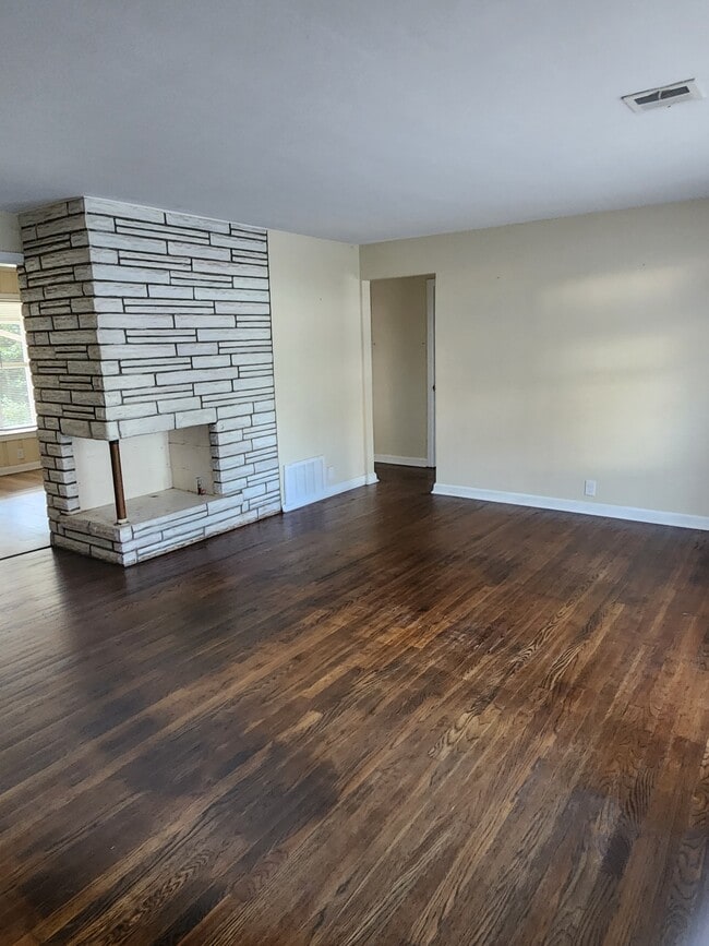 3207 W La Rua St in Pensacola, FL - Foto de edificio - Building Photo