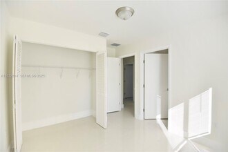 1980 NW 54th St in Miami, FL - Building Photo - Building Photo