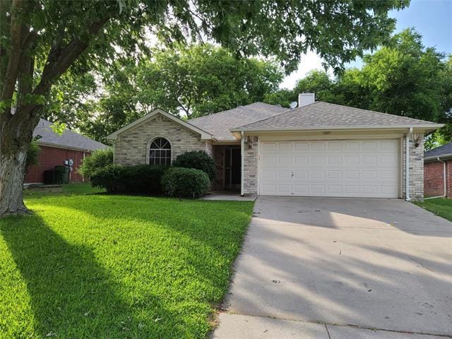 property at 3015 Scenic Glen Dr