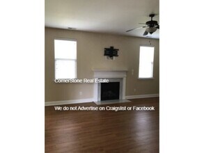 440 Wood Point Dr in Lillington, NC - Building Photo - Building Photo