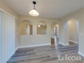 426 Elgin Blvd in Davenport, FL - Building Photo - Building Photo