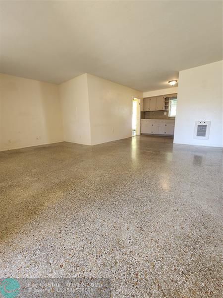 2707 NE 32nd St-Unit -2709 in Fort Lauderdale, FL - Building Photo