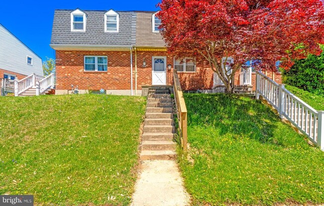 property at 727 Kingston Rd