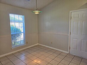 8520 Roanoke Dr in North Charleston, SC - Building Photo - Building Photo