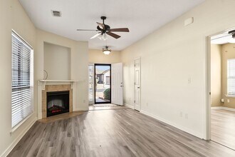 6663 Cooperstown Cir in Cottondale, AL - Building Photo - Building Photo