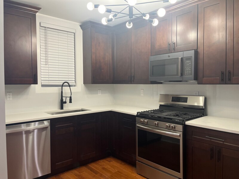 1400 119th St in Whiting, IN - Building Photo