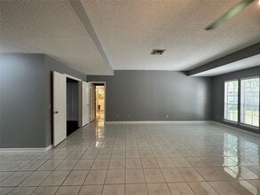 3319 Green Fields Dr in Sugar Land, TX - Building Photo - Building Photo