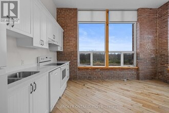 150 Mill St in Carleton Place, ON - Building Photo - Building Photo