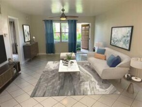 140 NE 19th Ct, Unit 101E in Wilton Manors, FL - Foto de edificio - Building Photo