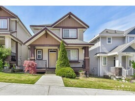 6129-6148 148 St in Surrey, BC - Building Photo