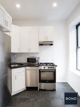 1297 Lexington Avenue in New York, NY - Building Photo - Building Photo