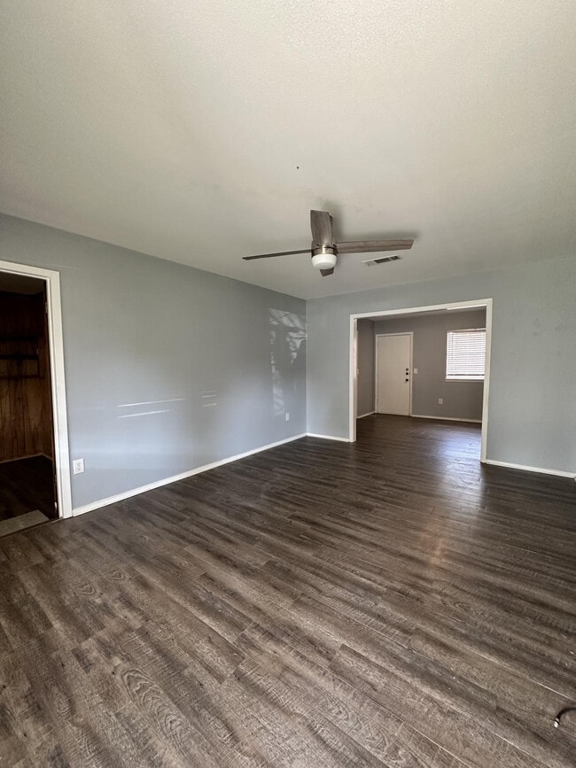 112 Hemlock Rd in Lufkin, TX - Building Photo - Building Photo