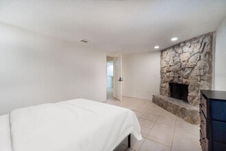 7407 Duke Dr in Hudson, FL - Building Photo - Building Photo