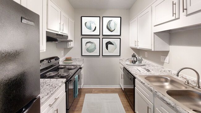 The Retreat at Eddins Apartments