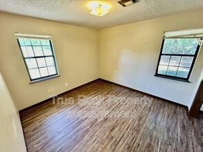 308 SE 10th in Ada, OK - Building Photo - Building Photo