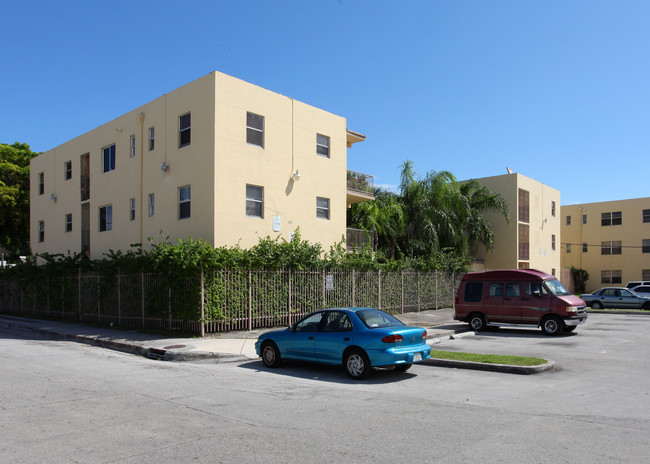 2191 NW 3rd Ave in Miami, FL - Building Photo - Building Photo