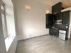 259 St Paul St in St Catharines, ON - Building Photo - Building Photo