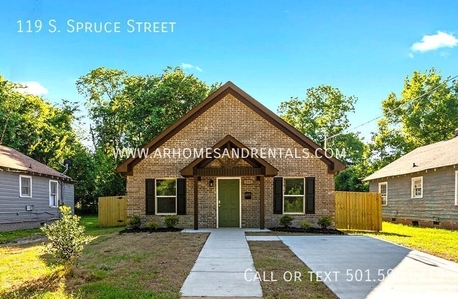 119 S Spruce St in North Little Rock, AR - Building Photo