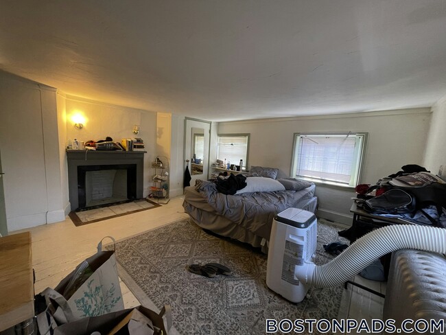 58 Anderson St, Unit 7