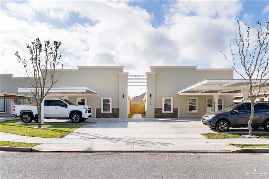 2206 Taxco Ct in Edinburg, TX - Building Photo