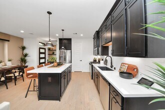 1418 Revolution Way in Missouri City, TX - Building Photo - Building Photo