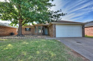 5917 71st St in Lubbock, TX - Building Photo