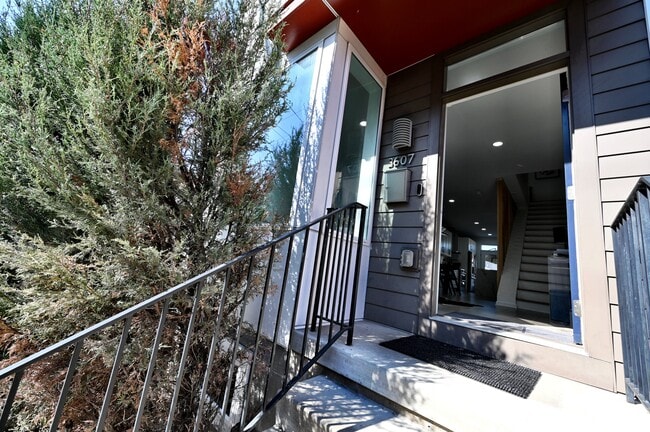 property at 3607 Charlotte St