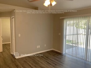 30939 Stone Arch Ave in Wesley Chapel, FL - Foto de edificio - Building Photo