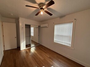 12925 SW Beaverdam Rd in Beaverton, OR - Building Photo - Building Photo