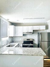 8419 Milton Morris Dr in Charlotte, NC - Building Photo - Building Photo