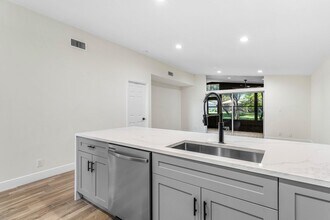 22289 Timberly Dr in Boca Raton, FL - Building Photo - Building Photo