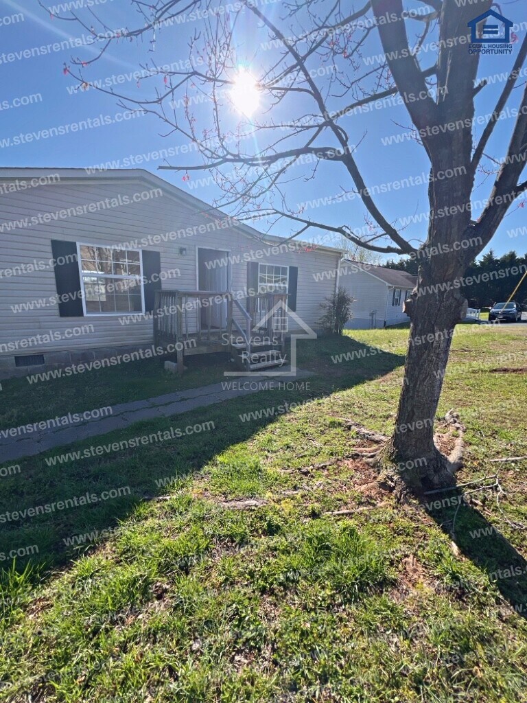 155 Hope Dr Rentals in Sparta, TN