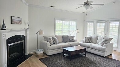 7821 High Market St, Unit 11 in Sunset Beach, NC - Building Photo - Building Photo