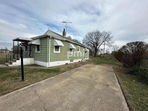 2129 Jefferson St in Gary, IN - Building Photo - Building Photo