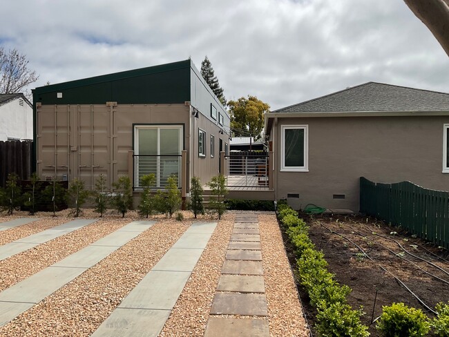 1490 Ash St, Unit Furnished Napa ADU Unit B in Napa, CA - Building Photo - Building Photo